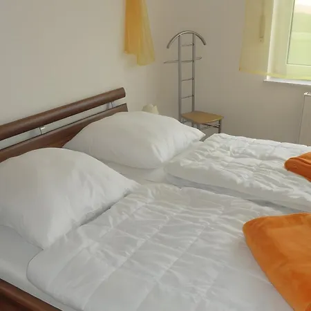 Apartment Seebad, Feldstrasse 18 Koserow